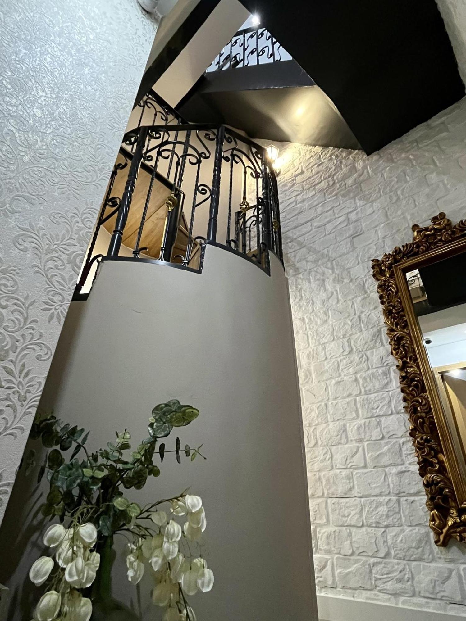 Apartament Torres De La Catedral Jaén Zewnętrze zdjęcie