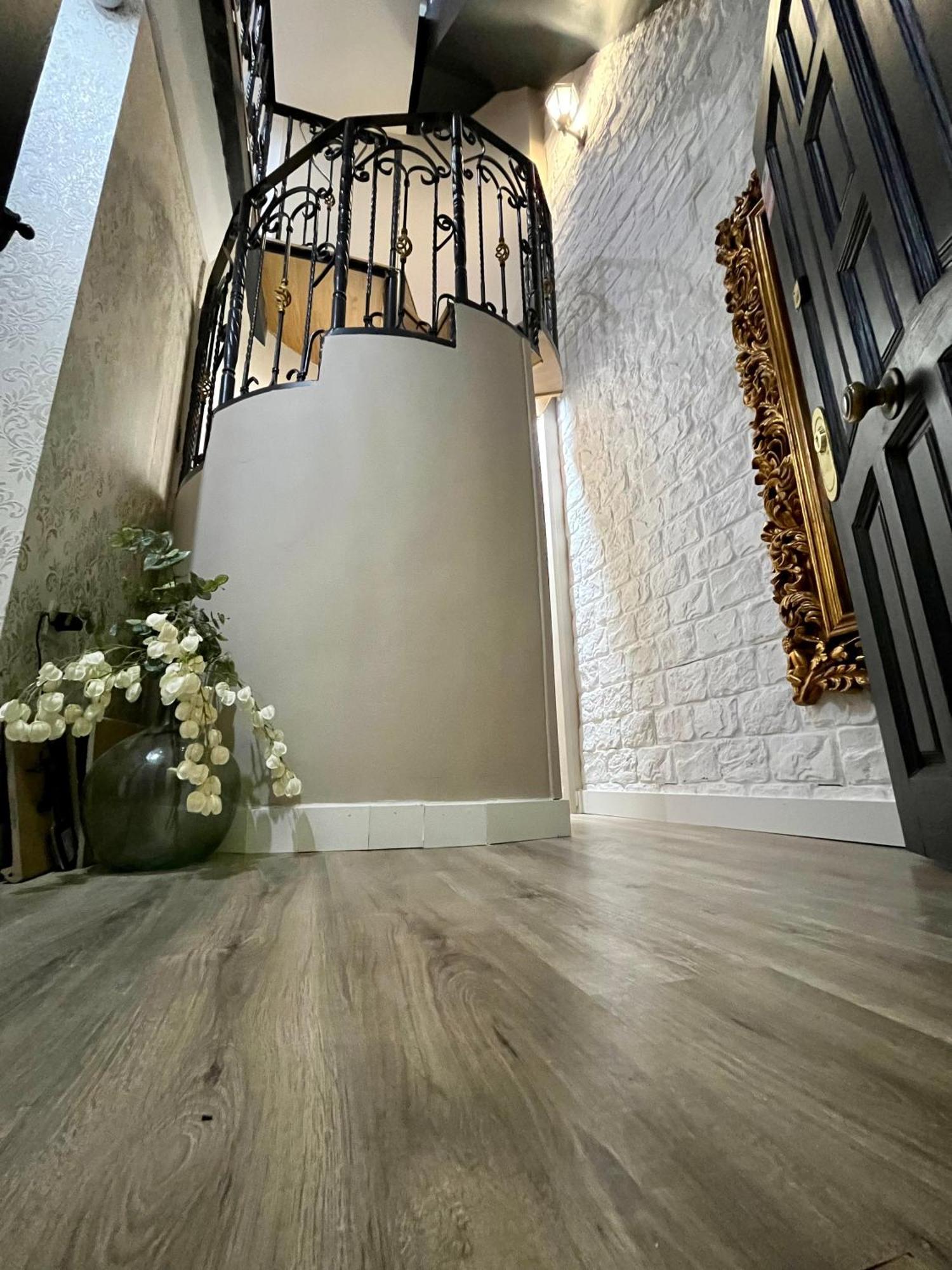 Apartament Torres De La Catedral Jaén Zewnętrze zdjęcie